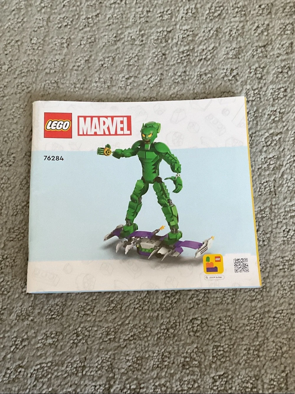 LEGO Marvel Green Goblin Mech with Purple Glider